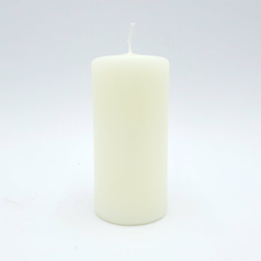Pulverspiestā svece ⌀ 6x12 cm, bēša