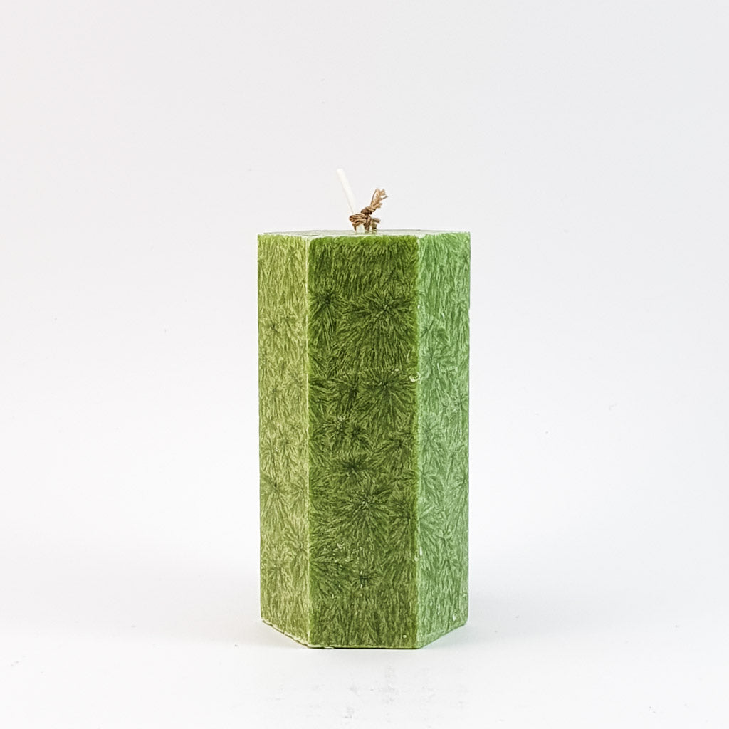 Kristālstearīna mežģīņsvece ⌀ 5x10 cm, zaļa