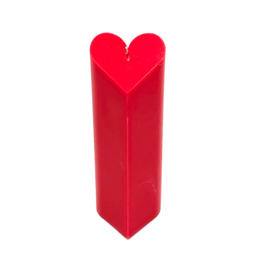Dizaina svece “Sirds”, sarkana, 21x6,5x6